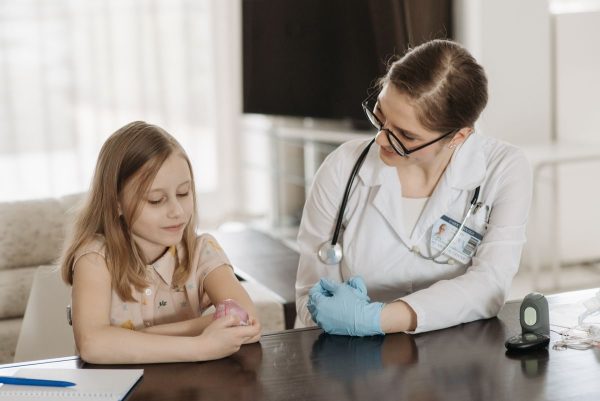 What Pediatricians Actually Tell Parents About Tap Water Safety