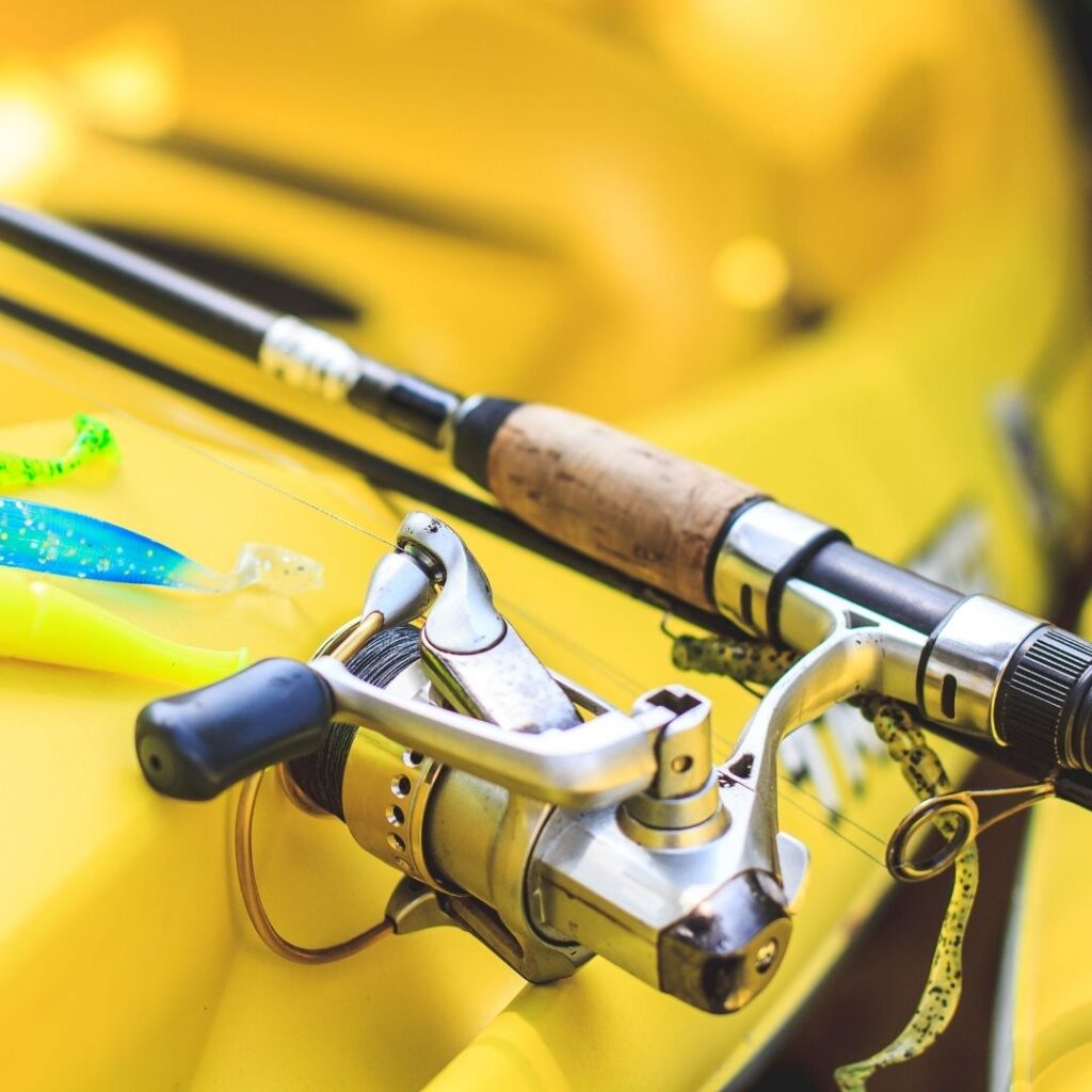 must have kayak fishing accessories